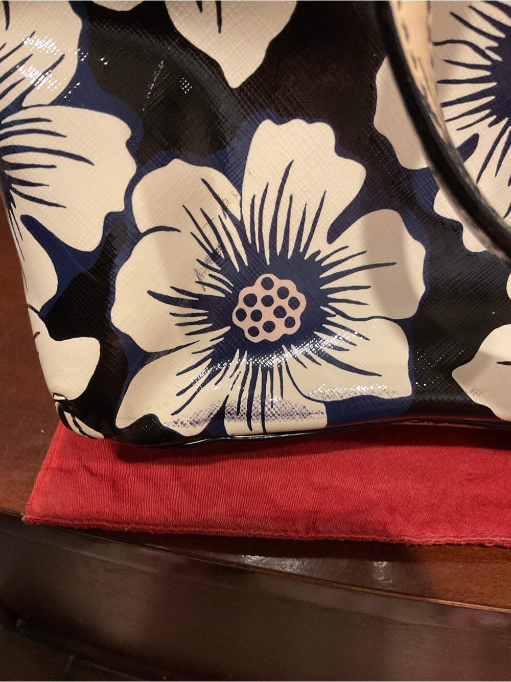 kate spade Black & White Floral Dome Satchel with Gold Hardware - Picture 5 of 11